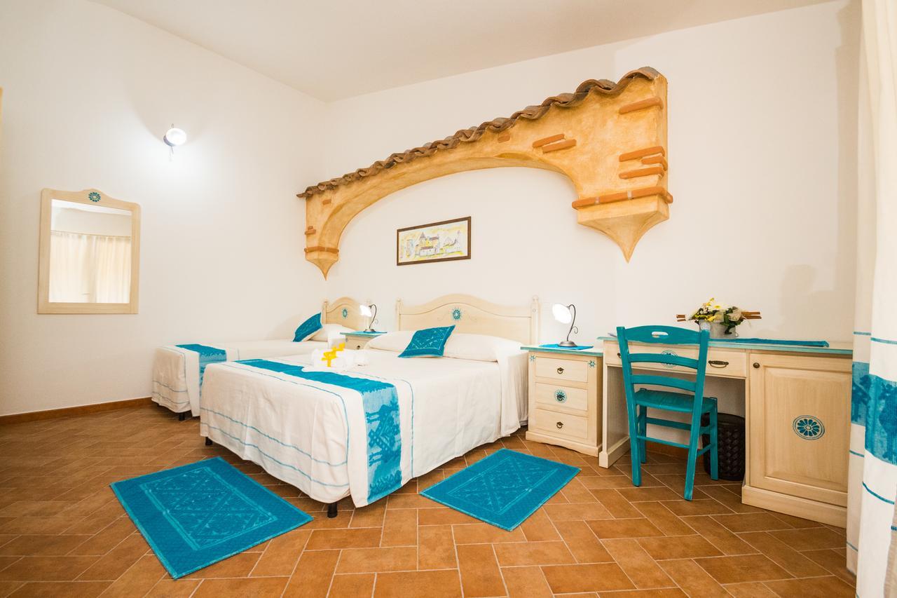 Hotel Micali à Orosei Extérieur photo