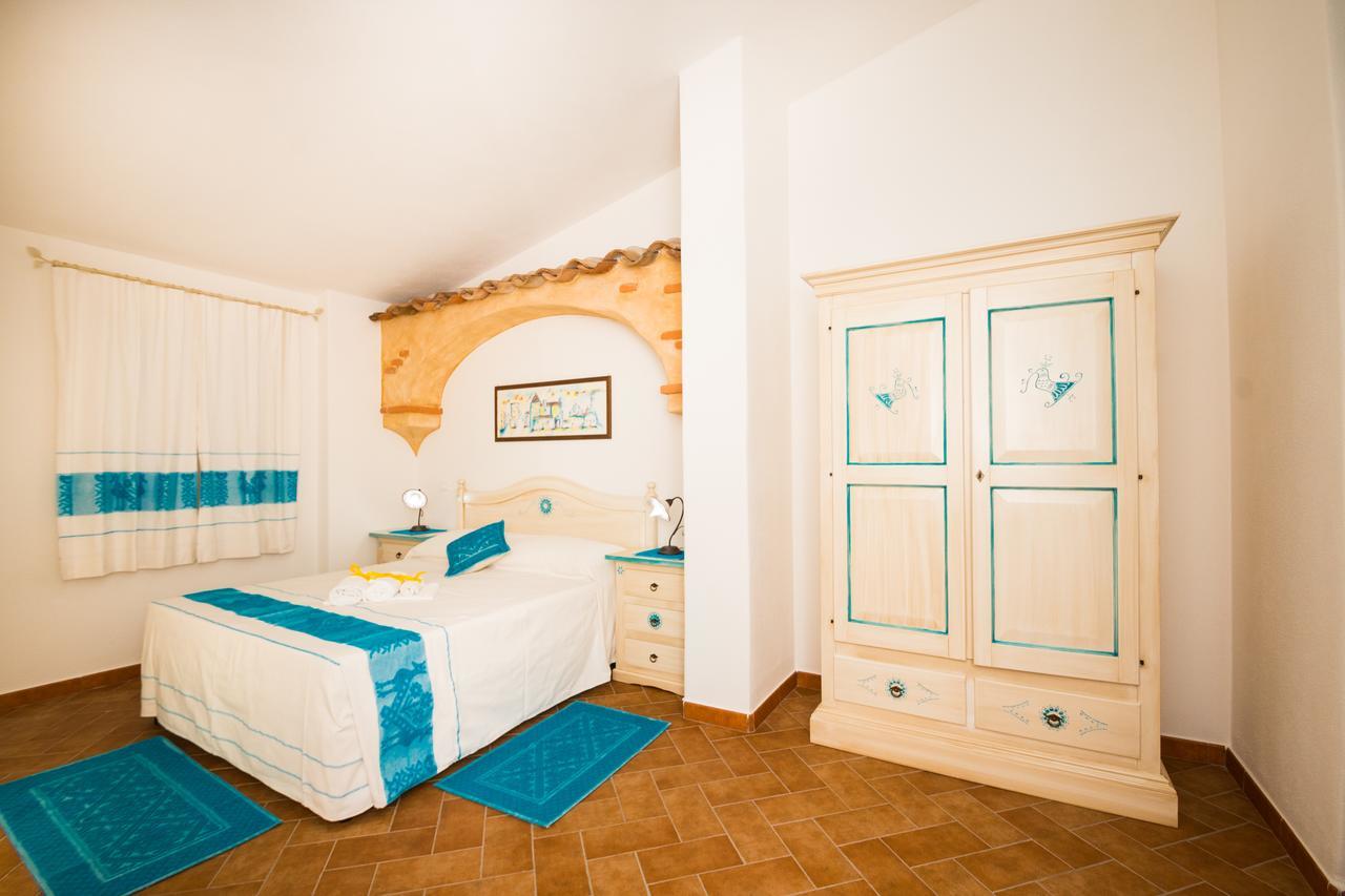 Hotel Micali à Orosei Extérieur photo
